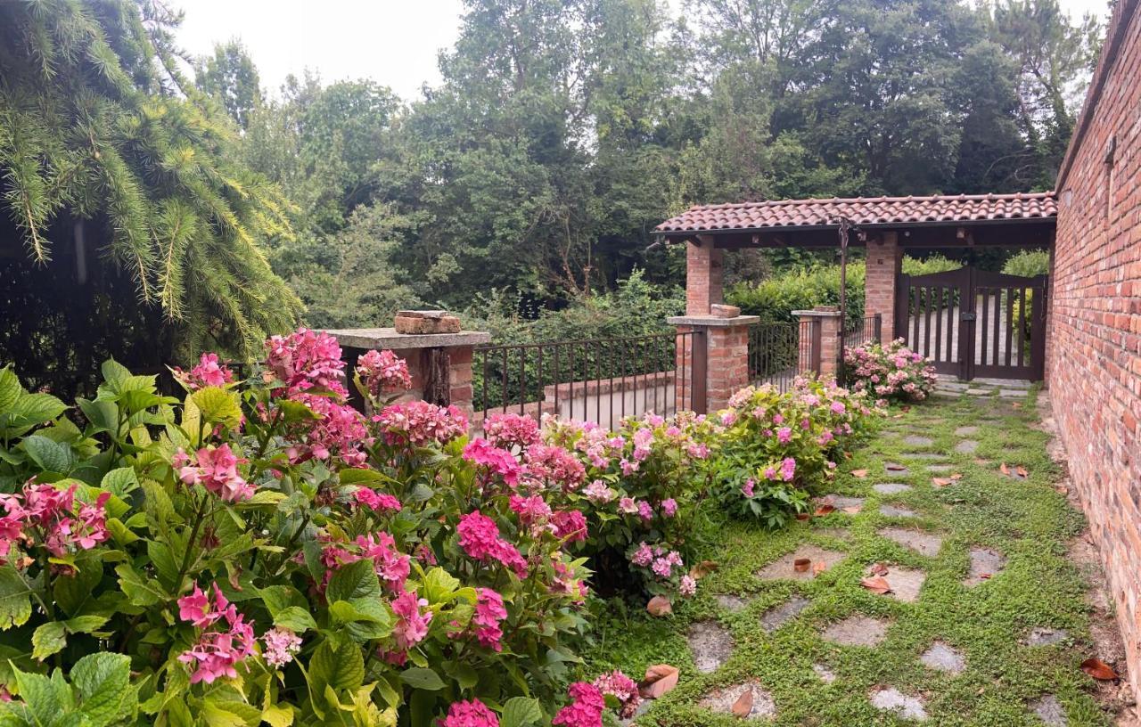Al Riccio Bed and Breakfast Cocconato Eksteriør billede
